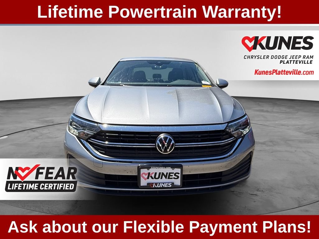Used 2024 Volkswagen Jetta S FWD image 2