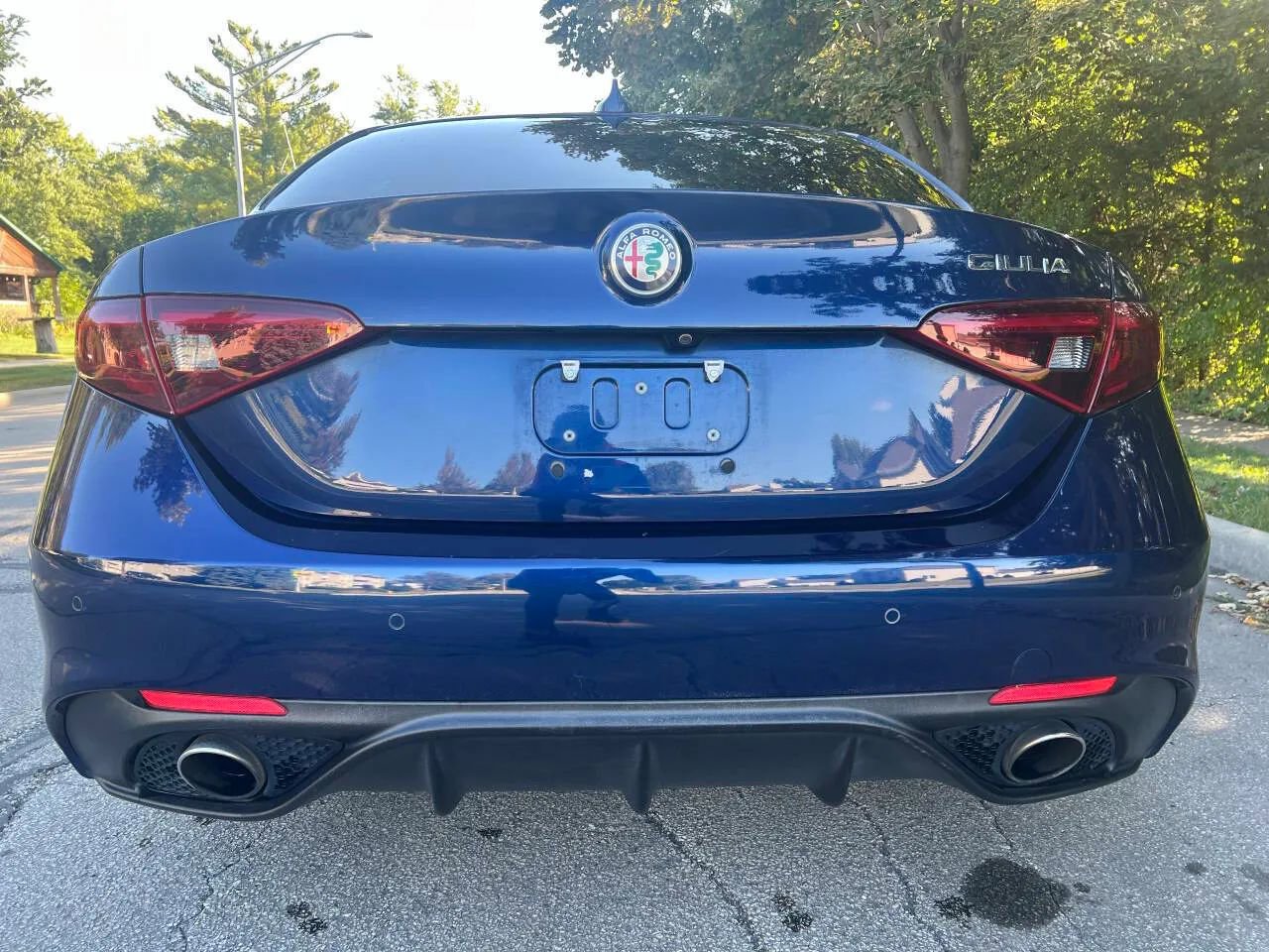 Used 2018 Alfa Romeo Giulia image 7