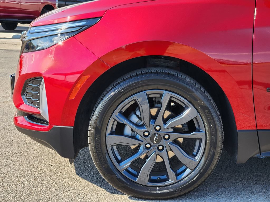 Certified 2023 Chevrolet Equinox RS FWD image 9
