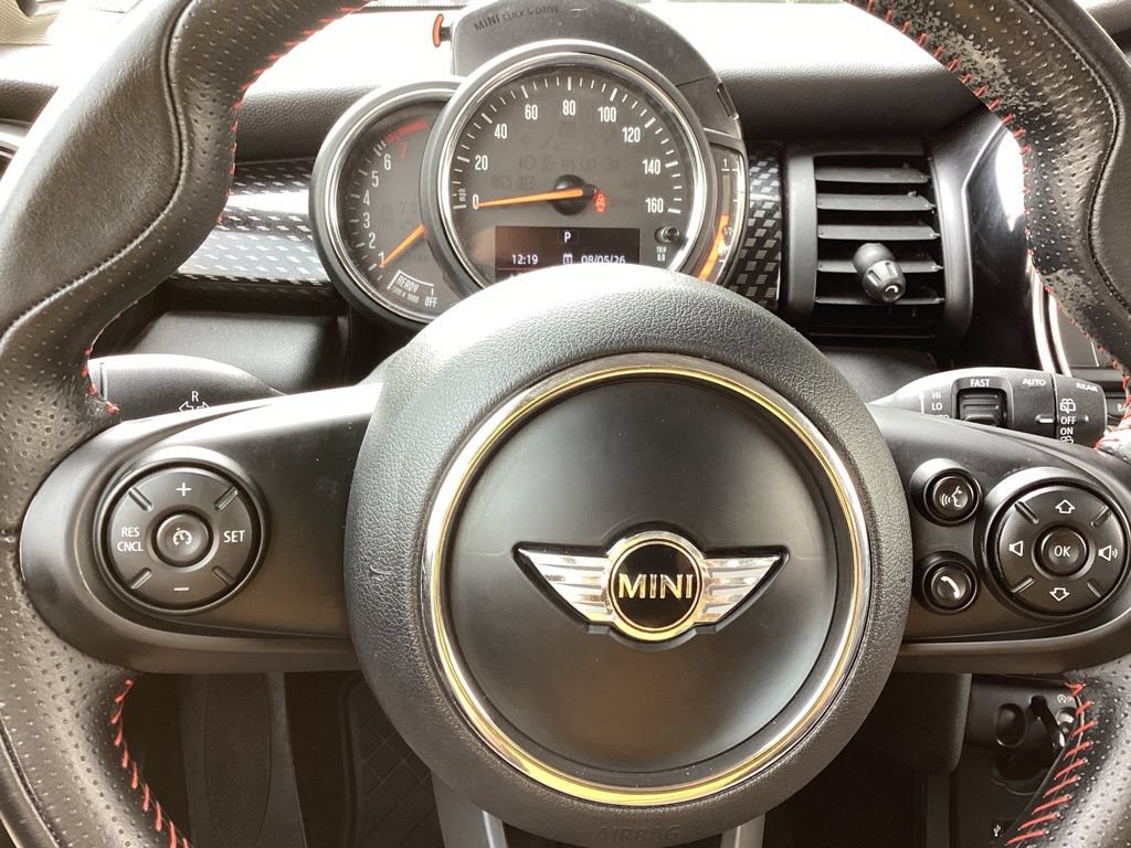 Used 2018 MINI Cooper S FWD image 19
