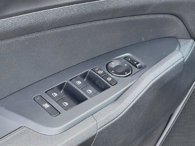New 2027 Kia Sportage S FWD image 17
