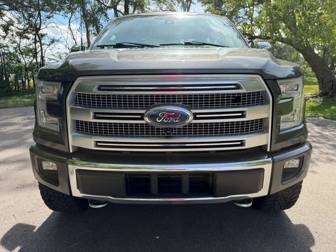 Used 2015 Ford F150 Platinum w/ Equipment Group 701A Luxury AWD/4WD image 54