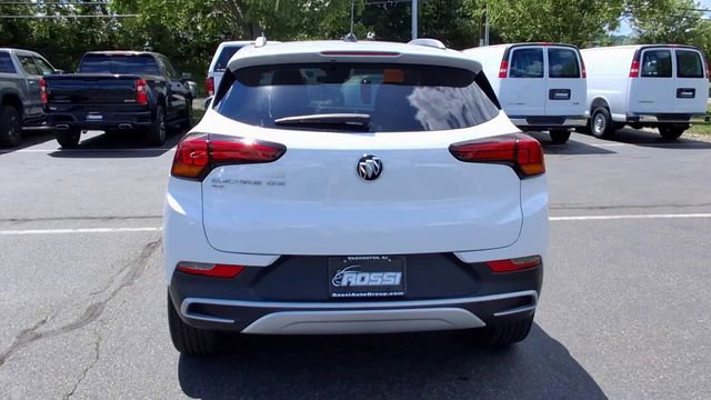 Used 2023 Buick Encore GX Select w/ Safety Package II AWD/4WD image 7