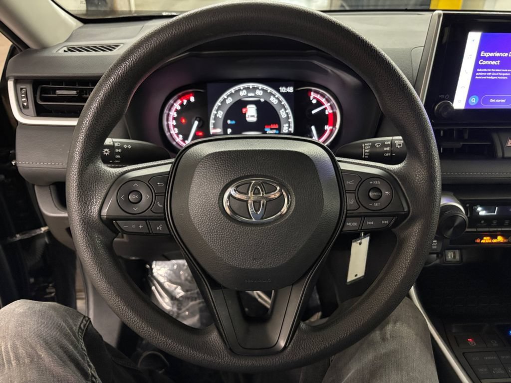 Used 2024 Toyota RAV4 LE AWD/4WD image 19