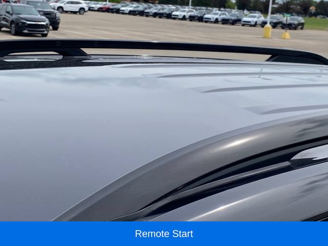 Used 2022 GMC Terrain SLE w/ Driver Convenience Package FWD image 8
