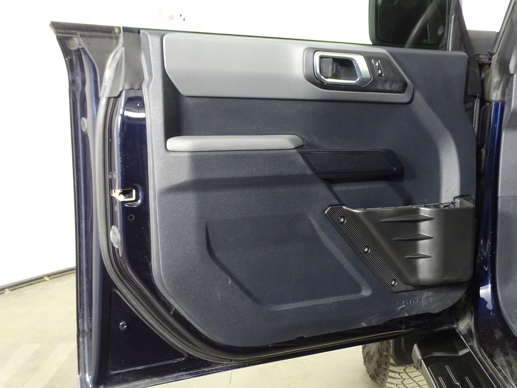 Used 2021 Ford Bronco 4-Door w/ Sasquatch Package image 16