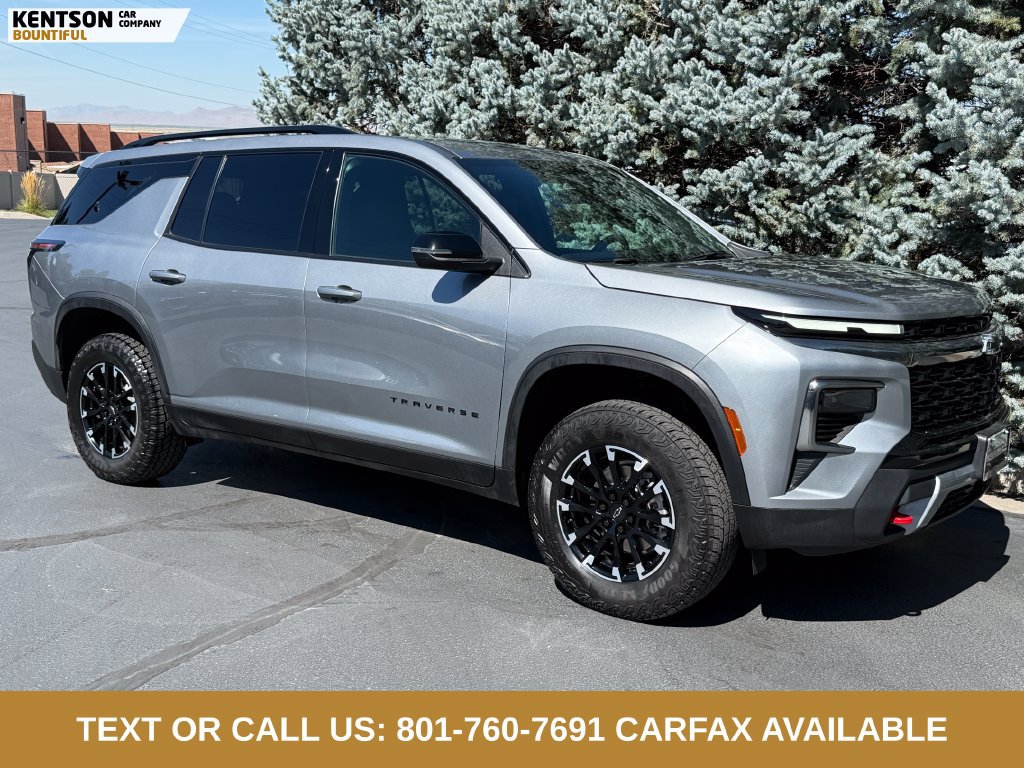 Used 2025 Chevrolet Traverse Z71 AWD/4WD image 11