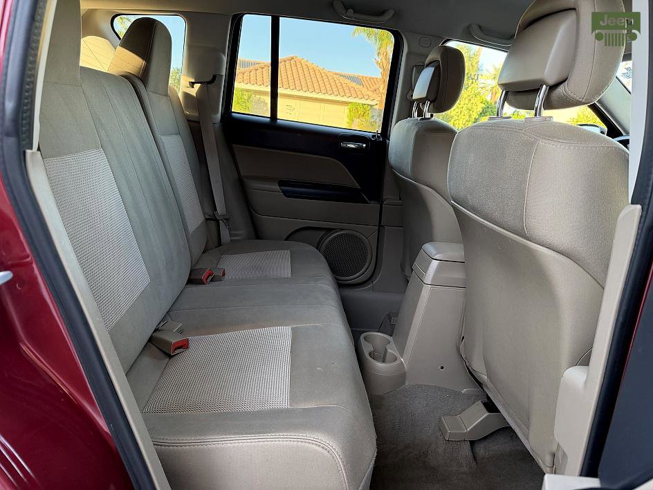 Used 2012 Jeep Compass Latitude image 12