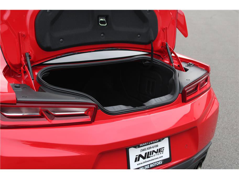 Used 2018 Chevrolet Camaro SS image 39