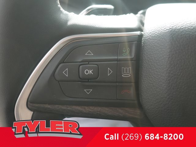Certified 2024 Jeep Grand Cherokee Limited AWD/4WD image 27