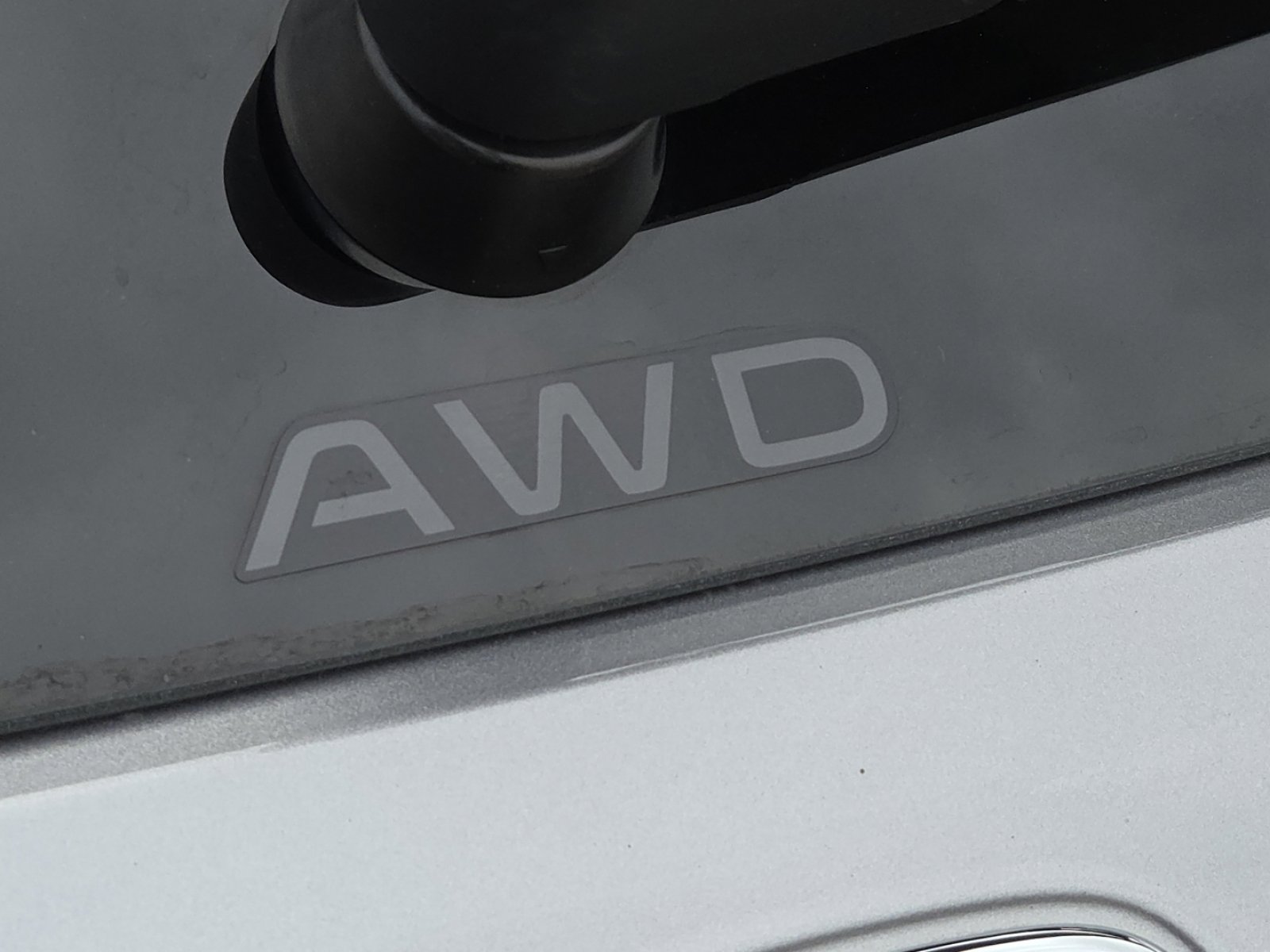 Used 2024 Honda HR-V EX-L image 12