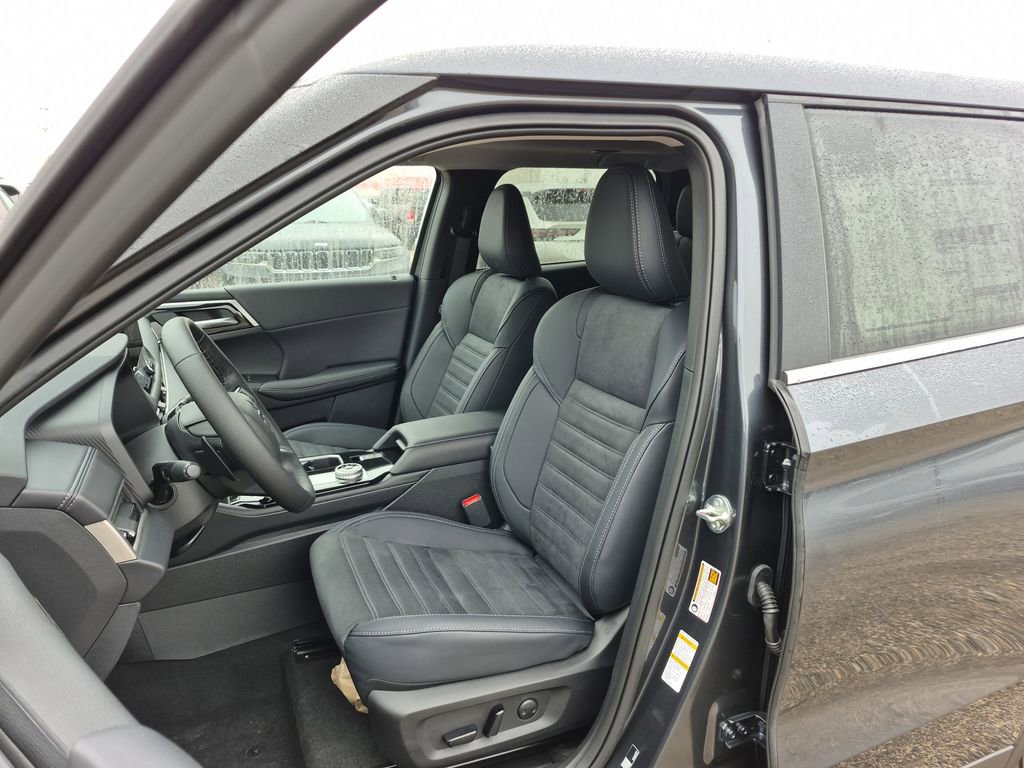 New 2026 Mitsubishi Outlander SE AWD/4WD image 39