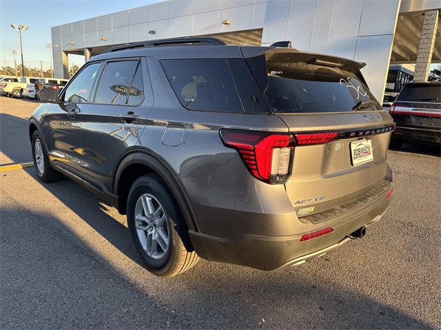 New 2026 Ford Explorer Active w/ Active Comfort Package image 6