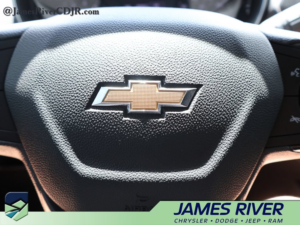 Used 2023 Chevrolet TrailBlazer LT w/ Convenience Package FWD image 25