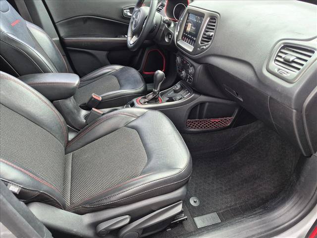 Used 2019 Jeep Compass Trailhawk AWD/4WD image 20