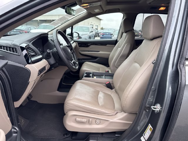 Used 2018 Honda Odyssey Elite image 17