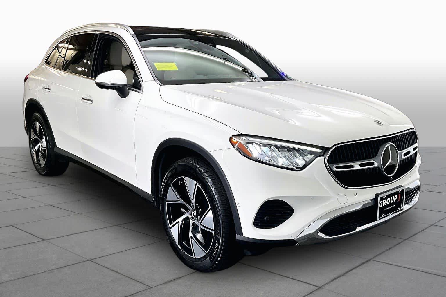Certified 2024 Mercedes-Benz GLC 300 4MATIC image 3