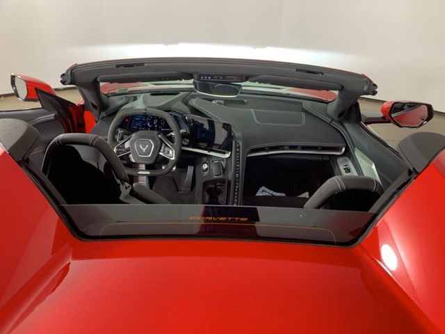 Used 2025 Chevrolet Corvette Z06 image 29