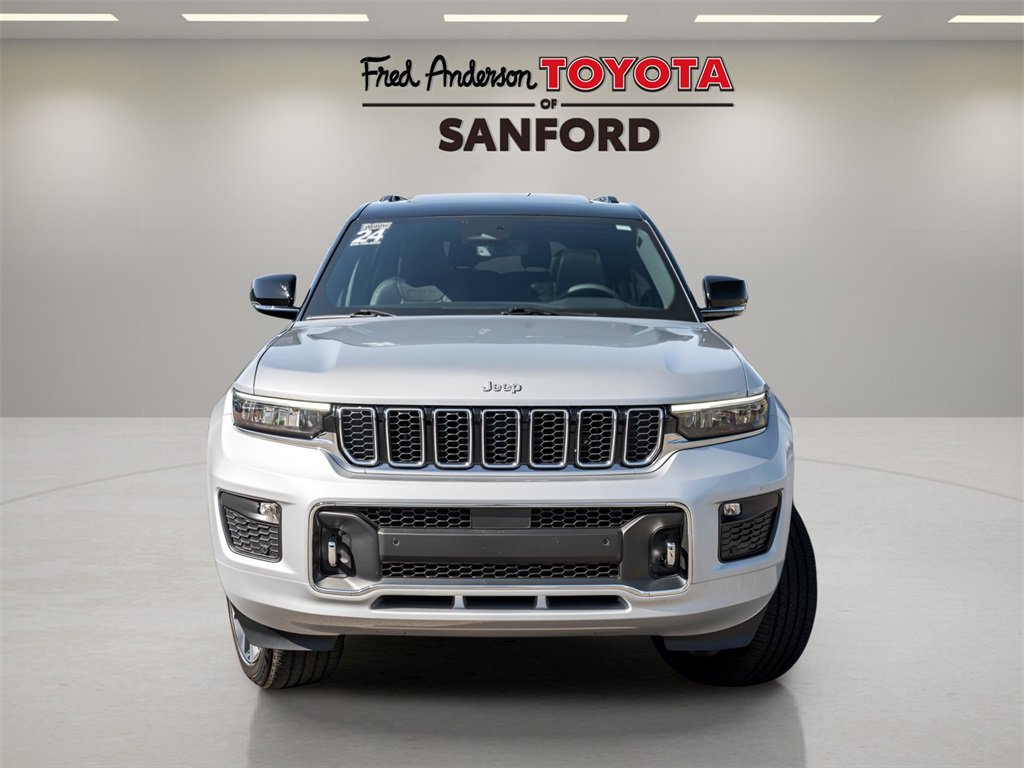 Used 2024 Jeep Grand Cherokee L Overland w/ Luxury Tech Group IV image 2