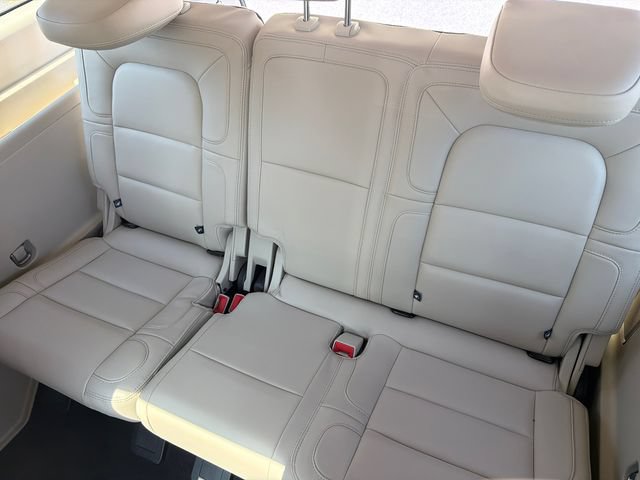 Used 2021 Lincoln Navigator L Reserve w/ Luxury Package AWD/4WD image 24
