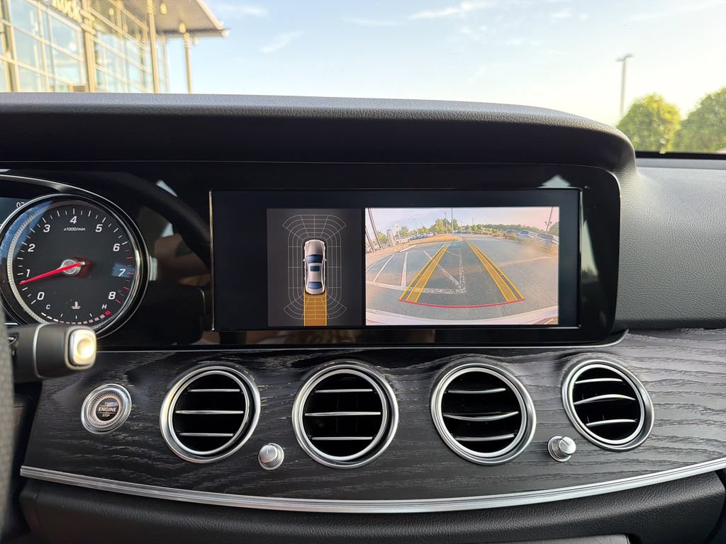 Used 2018 Mercedes-Benz E 300 image 27