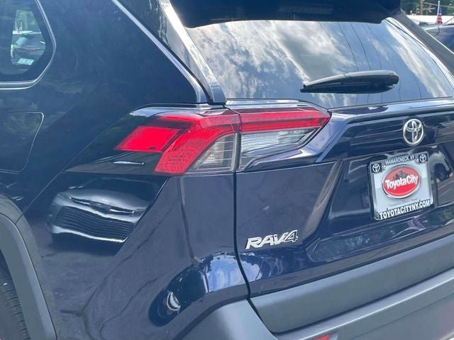 Certified 2025 Toyota RAV4 XLE AWD/4WD image 13