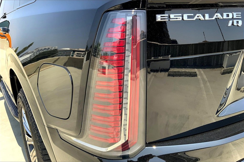 New 2026 Cadillac Escalade IQ Sport 1 image 15