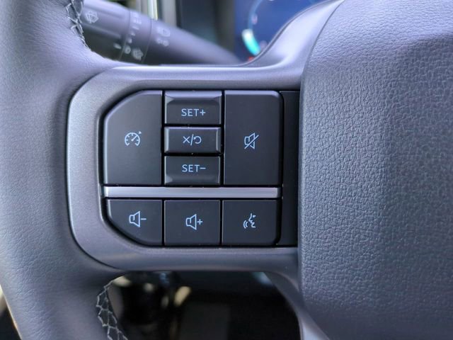 New 2026 Ford F250 Lariat w/ Black Appearance Package image 26