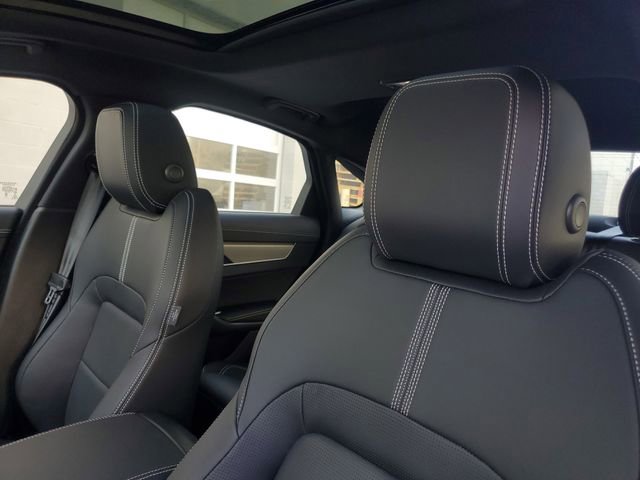 New 2024 Jaguar XF R-Dynamic SE image 20