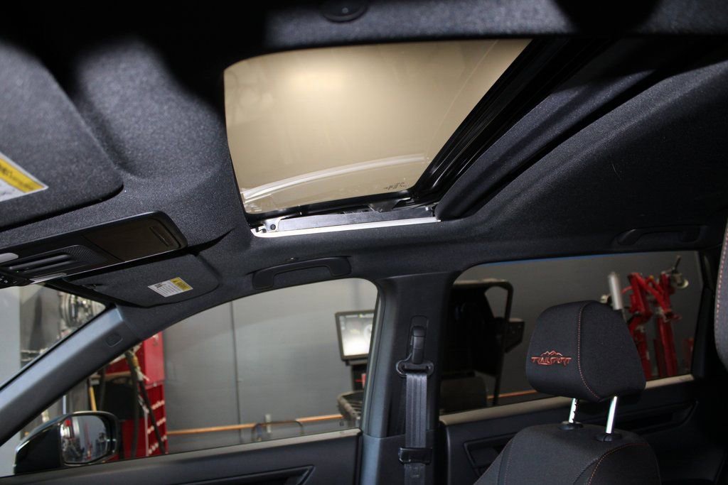 Certified 2026 Honda CR-V TrailSport image 38