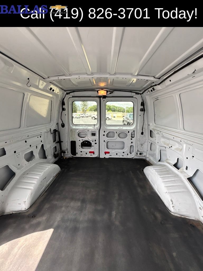 Used 2013 Ford E-150 and Econoline 150 w/ Commercial Cargo Van Pkg RWD image 17