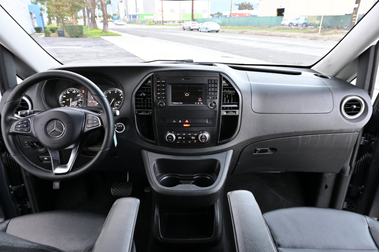 Used 2016 Mercedes-Benz Metris Passenger image 11