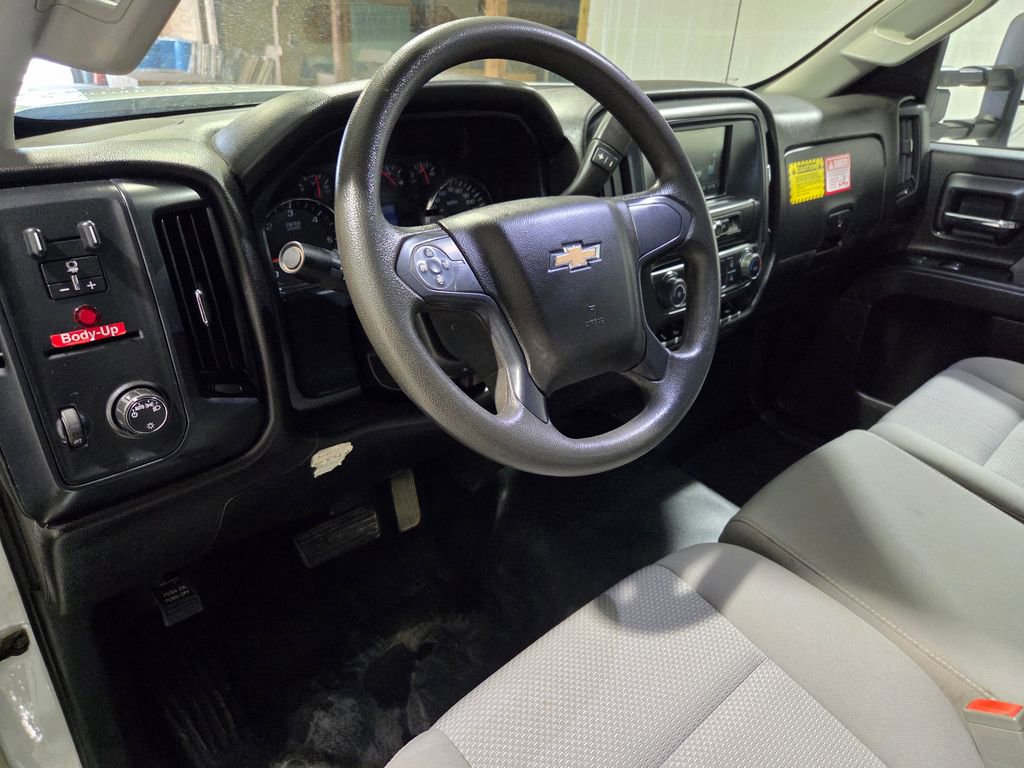 Used 2019 Chevrolet Silverado 3500 W/T w/ WT Convenience Package image 5