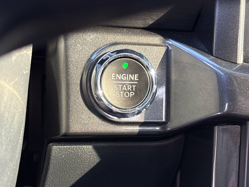 Used 2023 Ford F150 XLT w/ Equipment Group 302A High RWD image 12