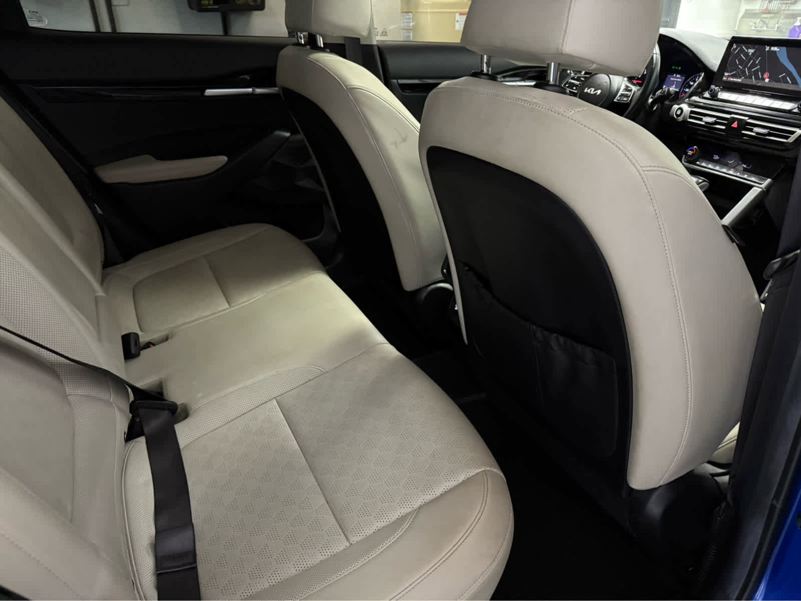 Used 2022 Kia Seltos EX image 27