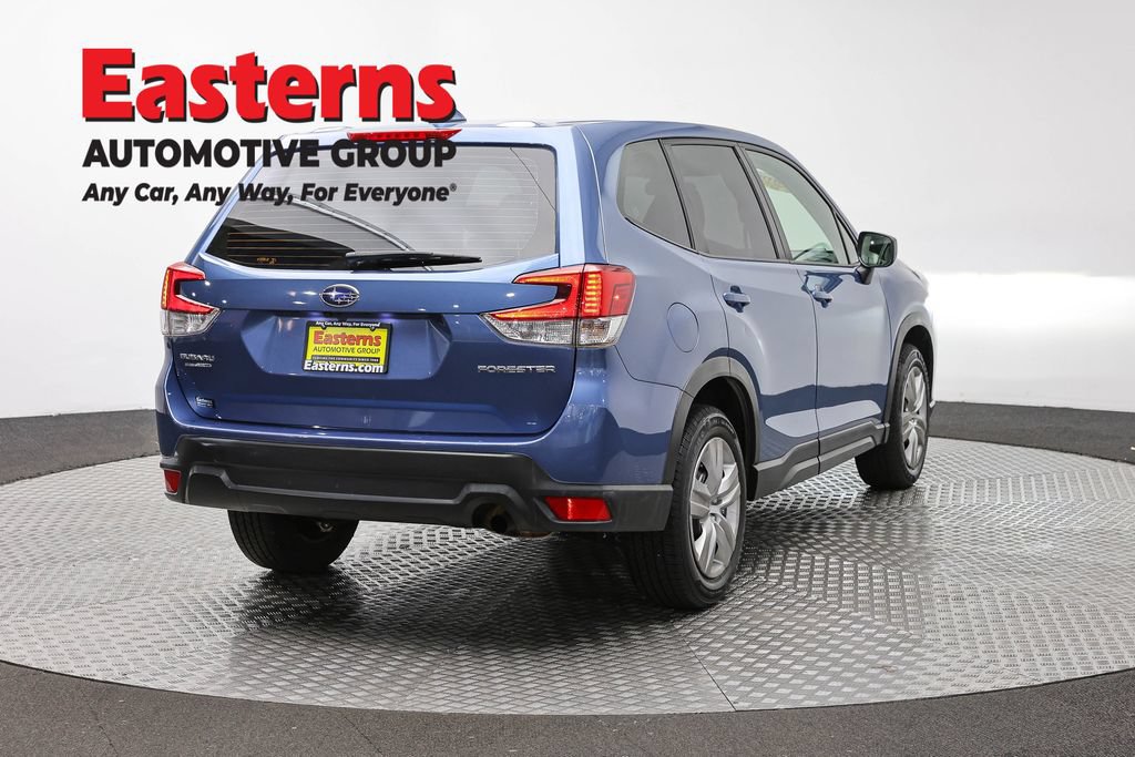 Used 2022 Subaru Forester AWD/4WD image 5