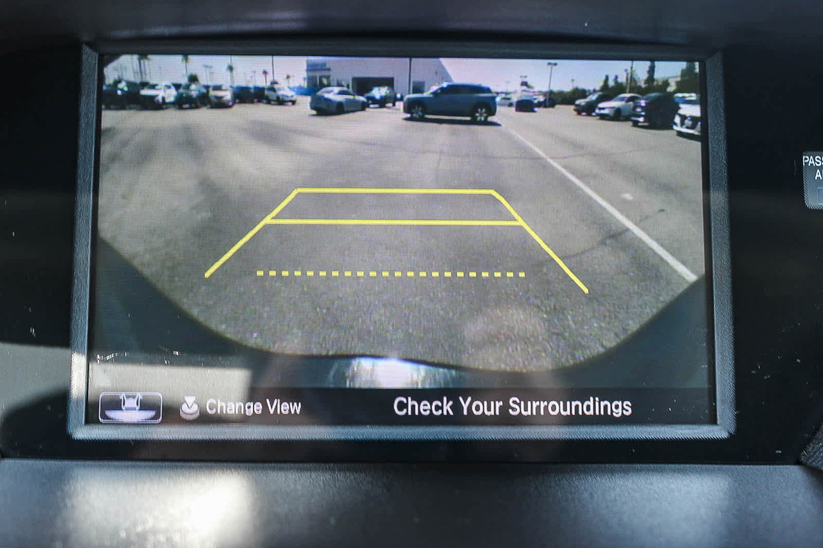 Used 2018 Acura MDX FWD image 25