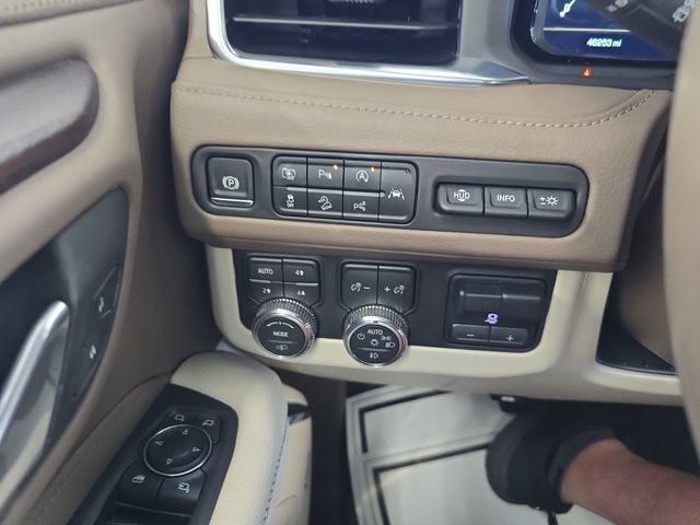 Used 2024 GMC Yukon XL Denali w/ Denali Reserve Package AWD/4WD image 21