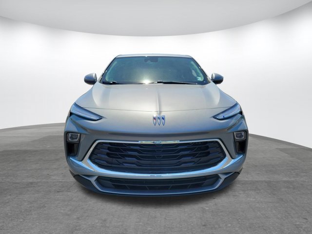 Used 2024 Buick Encore GX Preferred w/ Comfort Package image 2