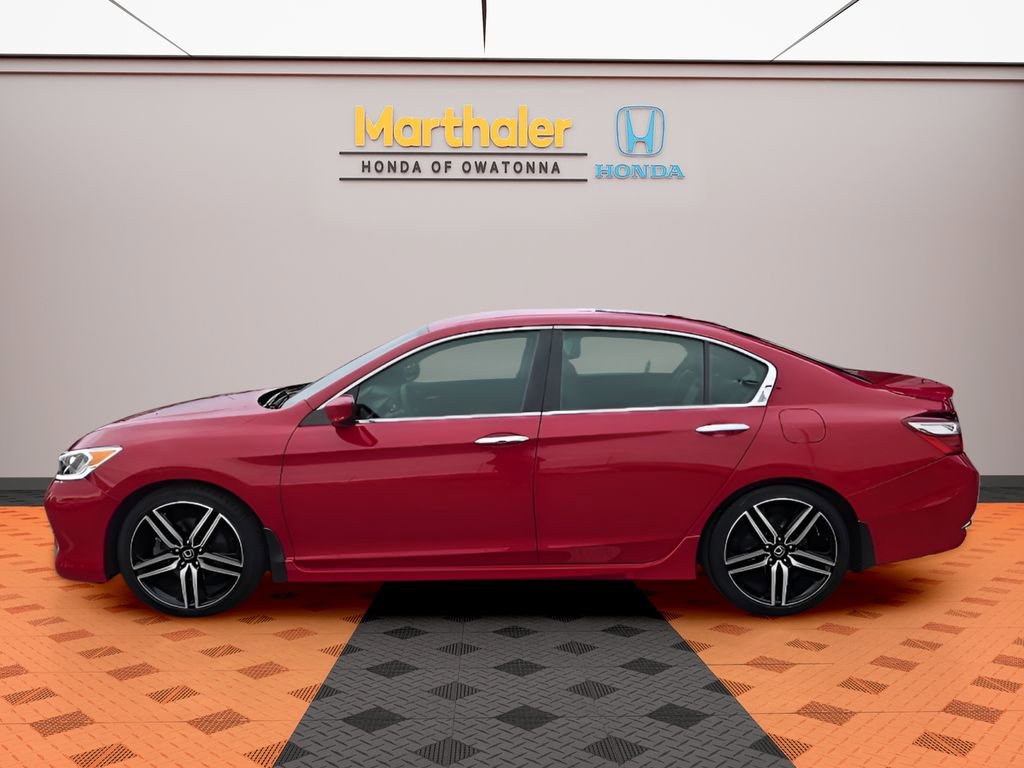 Used 2016 Honda Accord Sport image 2