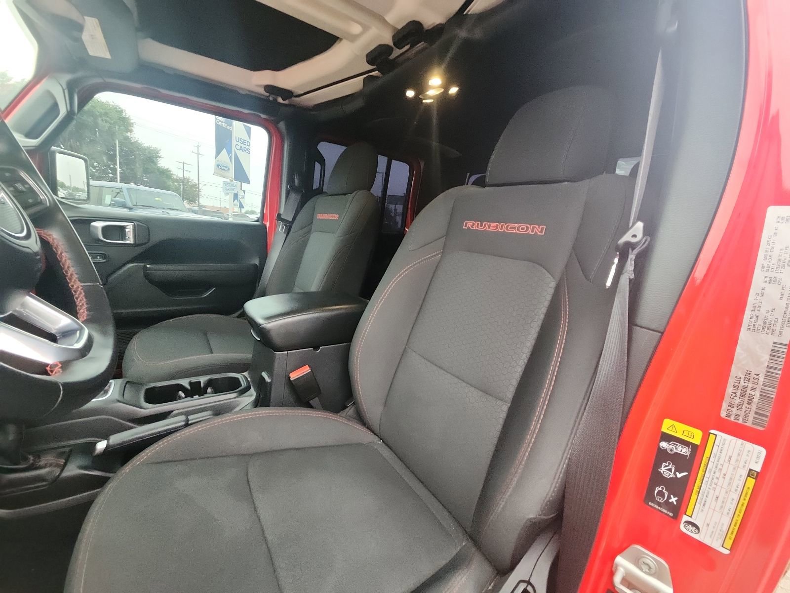 Used 2022 Jeep Gladiator Rubicon w/ Trailer Tow Package AWD/4WD image 11