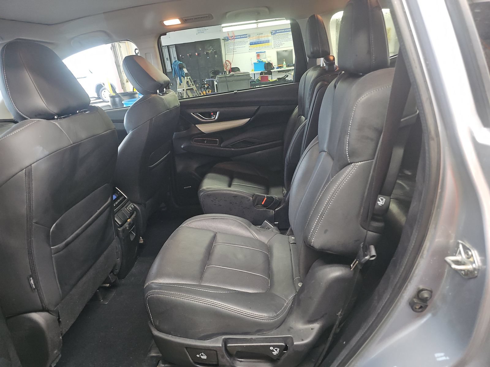 Used 2021 Subaru Ascent Limited w/ Technology Package AWD/4WD image 15