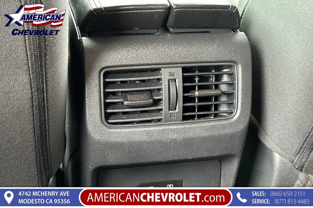 Used 2024 Nissan Rogue SV FWD image 16