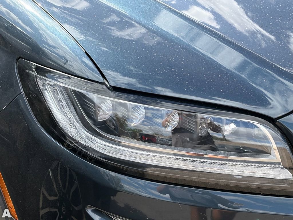 Used 2023 Lincoln Nautilus Reserve w/ Equipment Group 202A AWD/4WD image 6