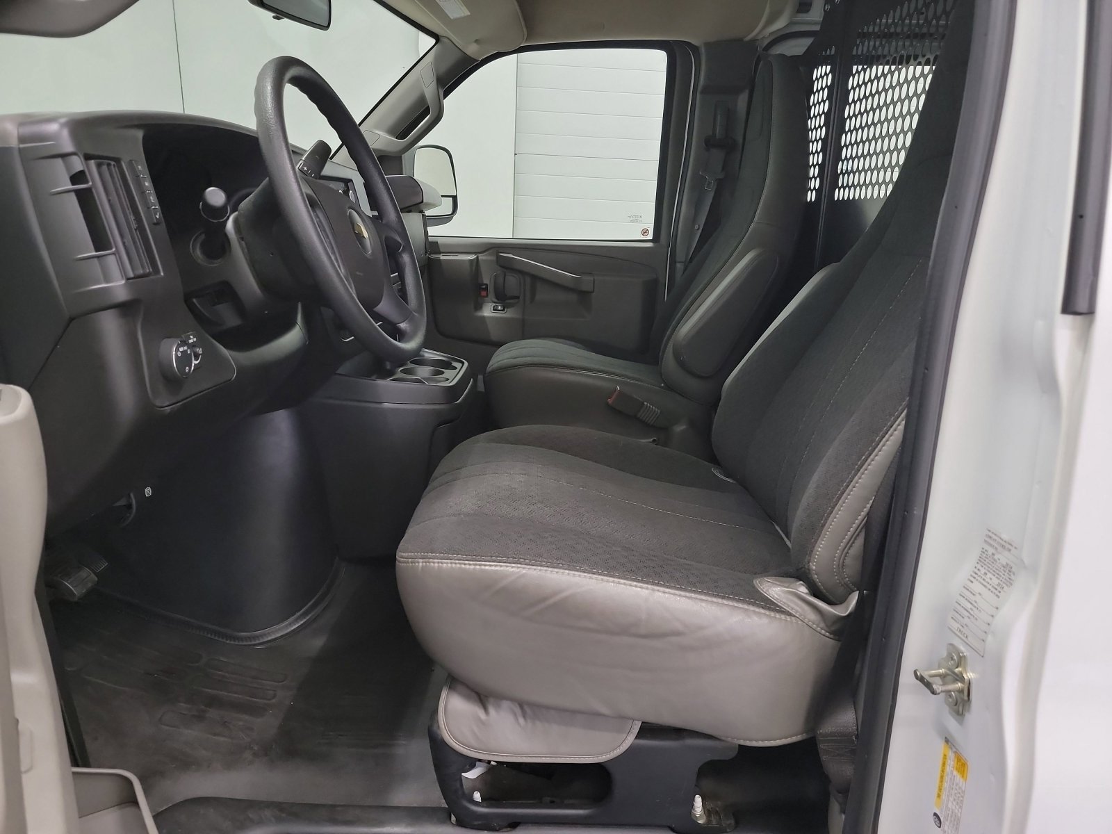 Used 2024 Chevrolet Express 2500 w/ Driver Convenience Package RWD image 12