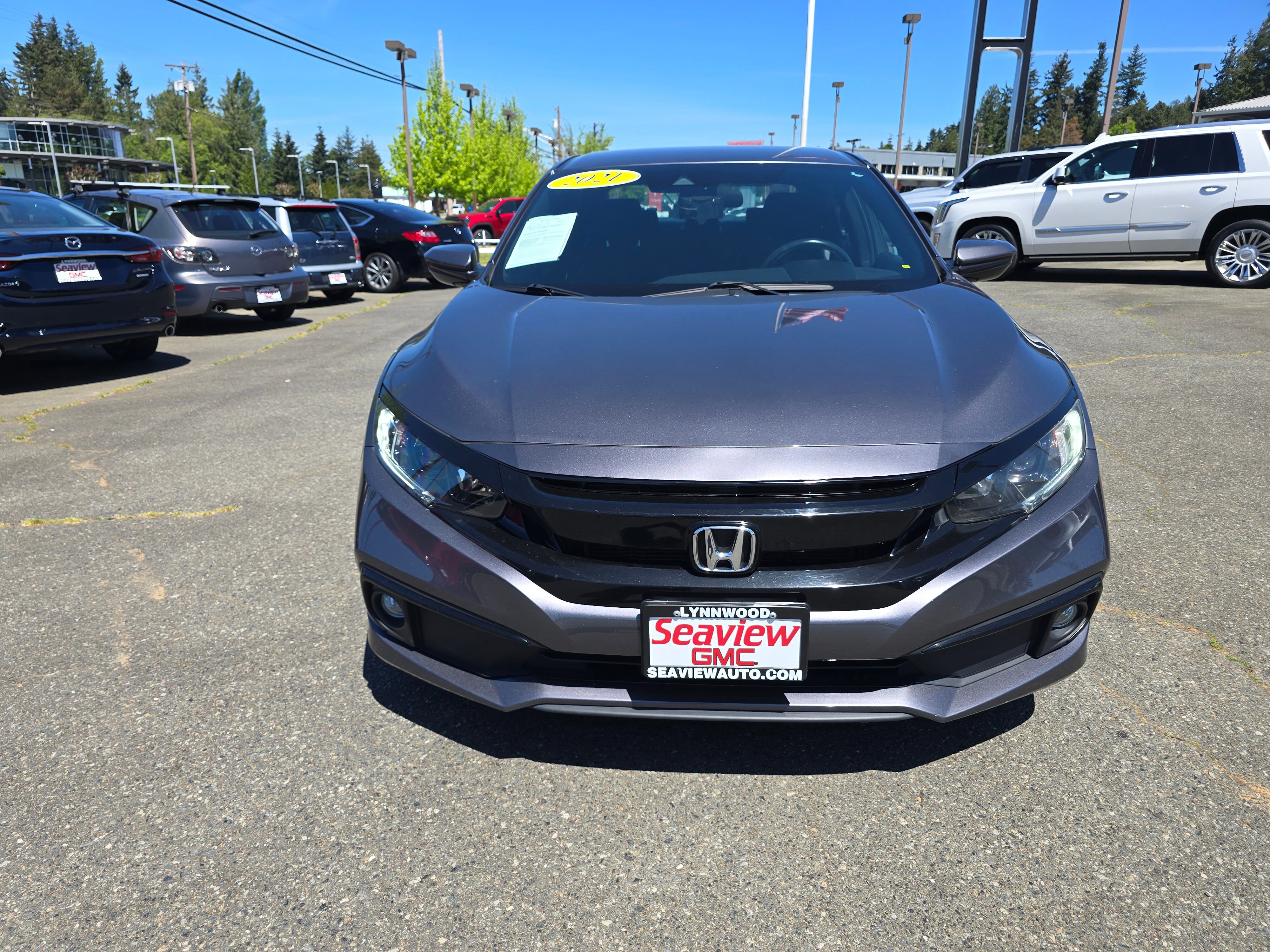 Used 2021 Honda Civic Sport image 2