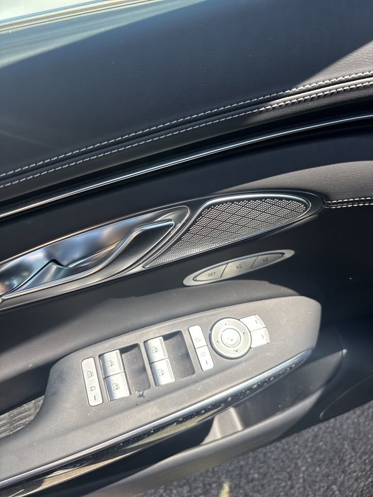 Used 2024 Genesis GV70 3.5T Sport w/ Sport Prestige Package AWD/4WD image 12