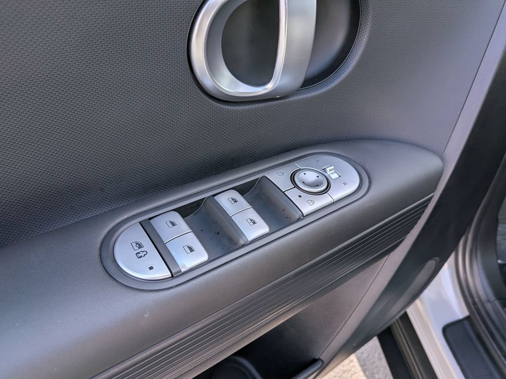 Certified 2024 Hyundai Ioniq 5 SEL RWD image 13