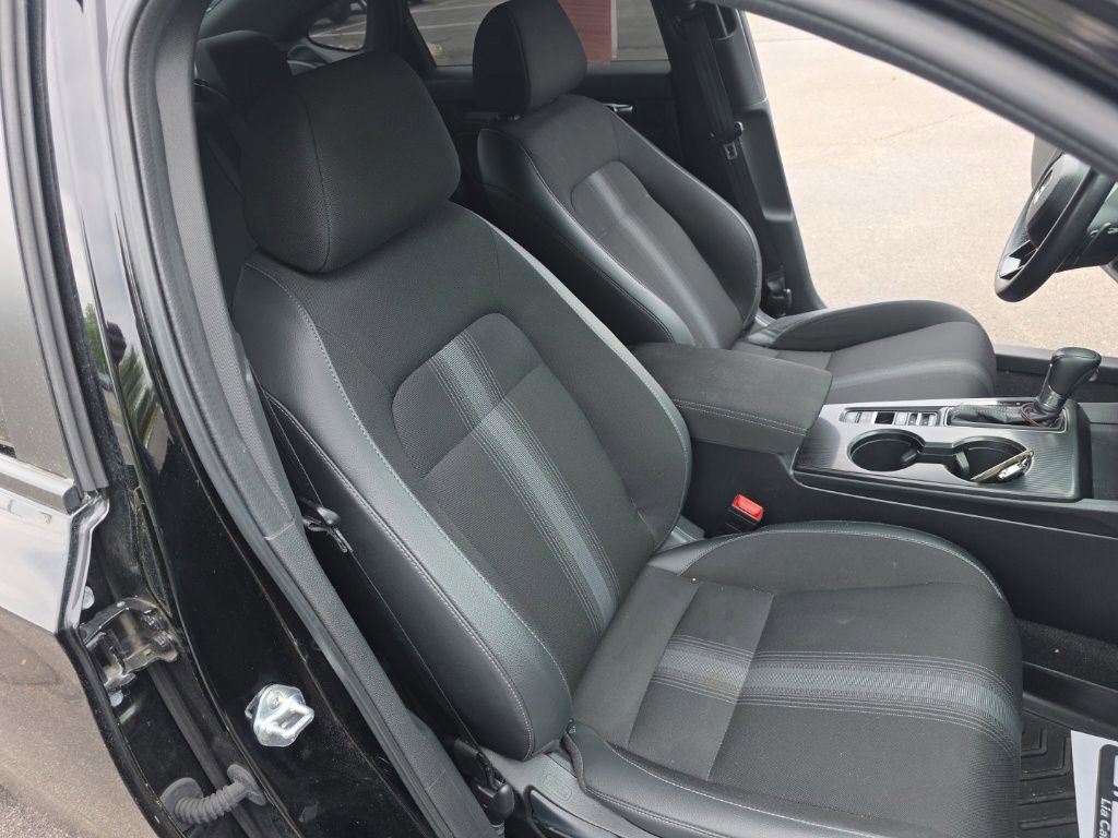 Used 2024 Honda Civic Sport image 25