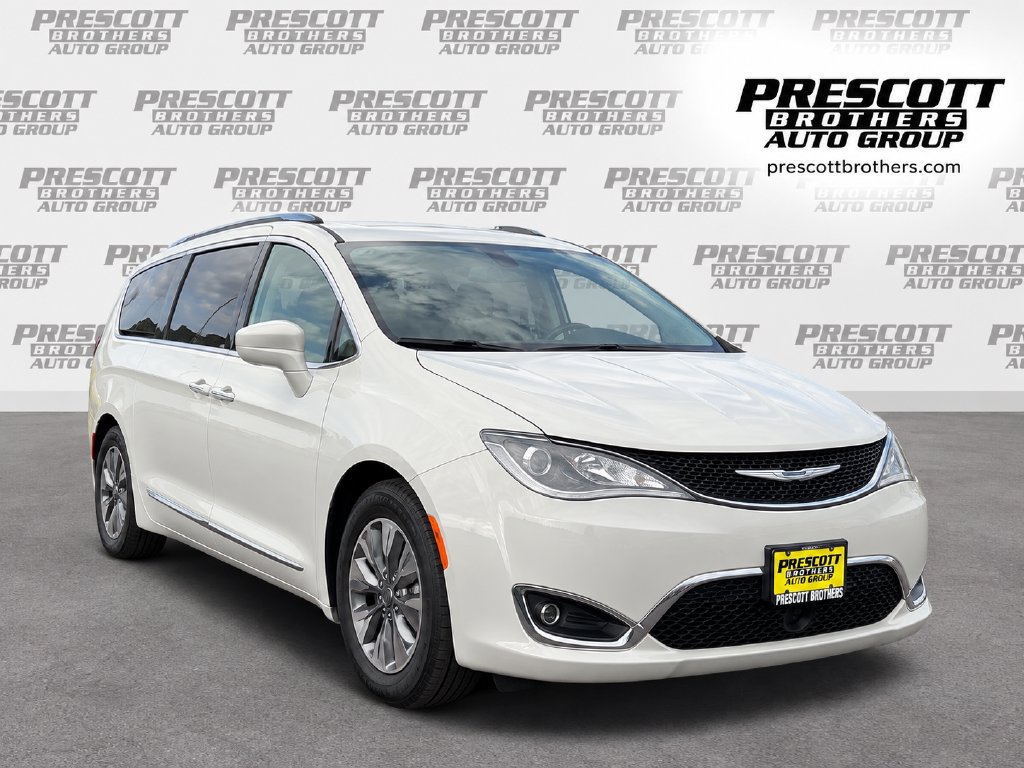 Used 2020 Chrysler Pacifica Touring-L Plus FWD image 1
